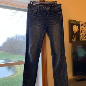 American Eagle Dark Wash Skinny Jeans Size 8